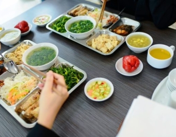 Cung cấp suất ăn công nghiệp Tân Phú